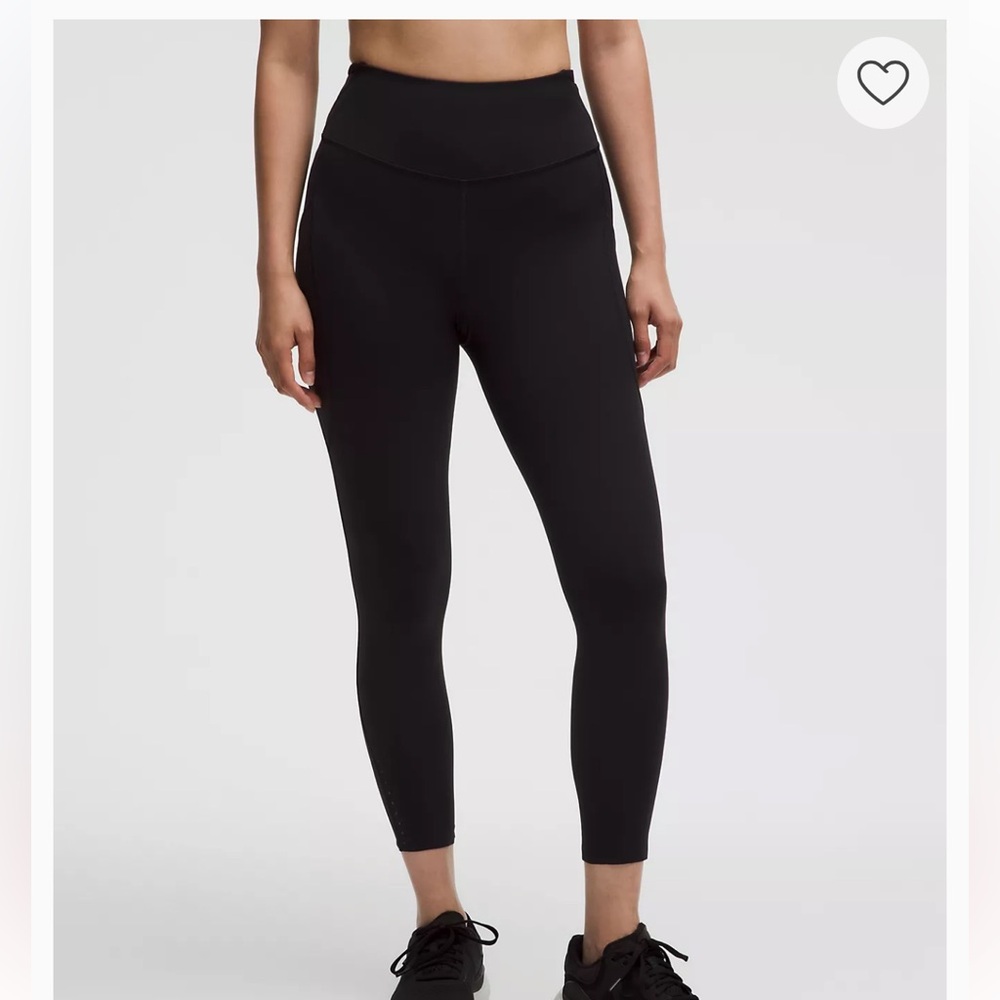 Lululemon 5 pocket Black Leggings - Picture 3 of 4